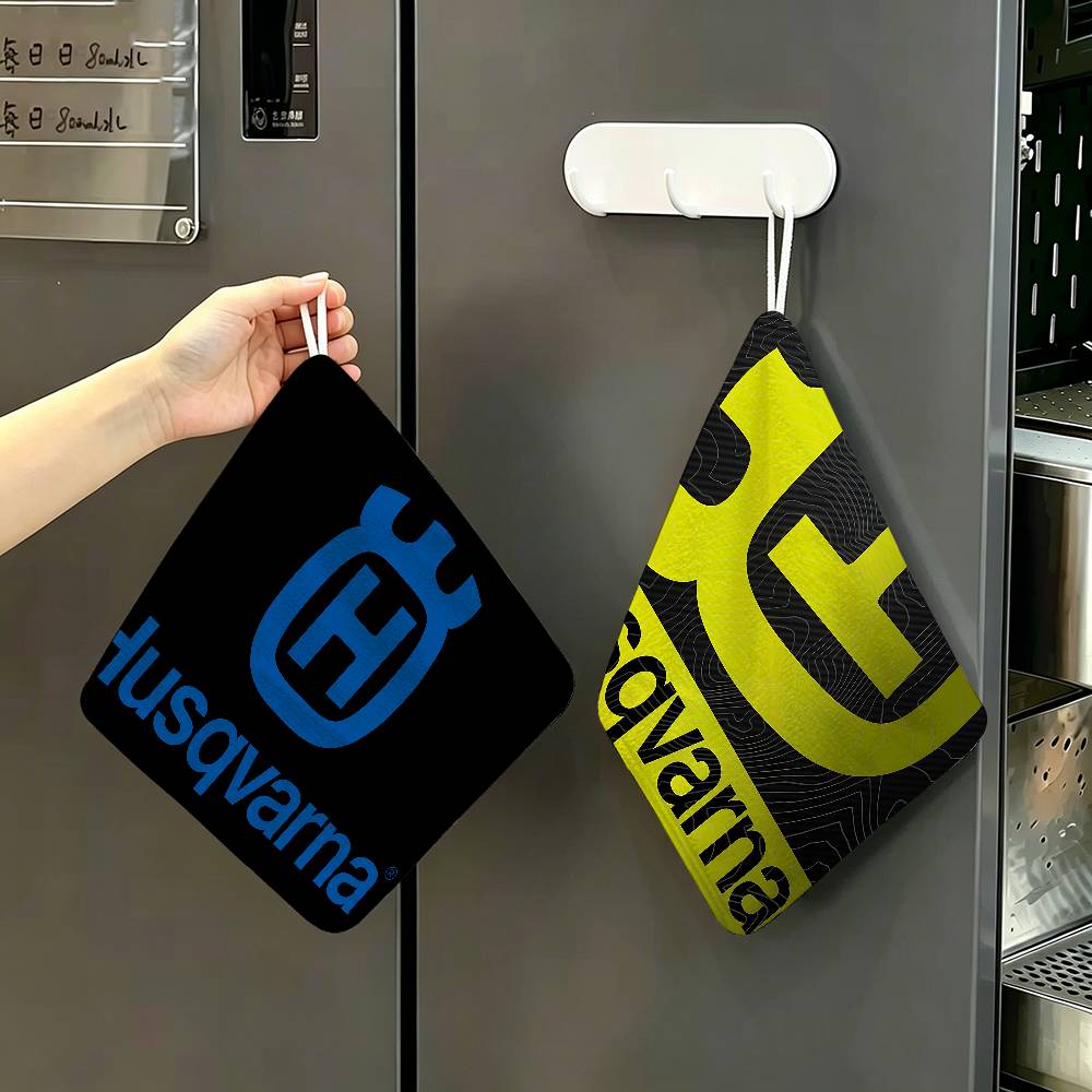 H-Husqvarnas Logo Polyester Co - Commercial Printing Logo 评论和价格
