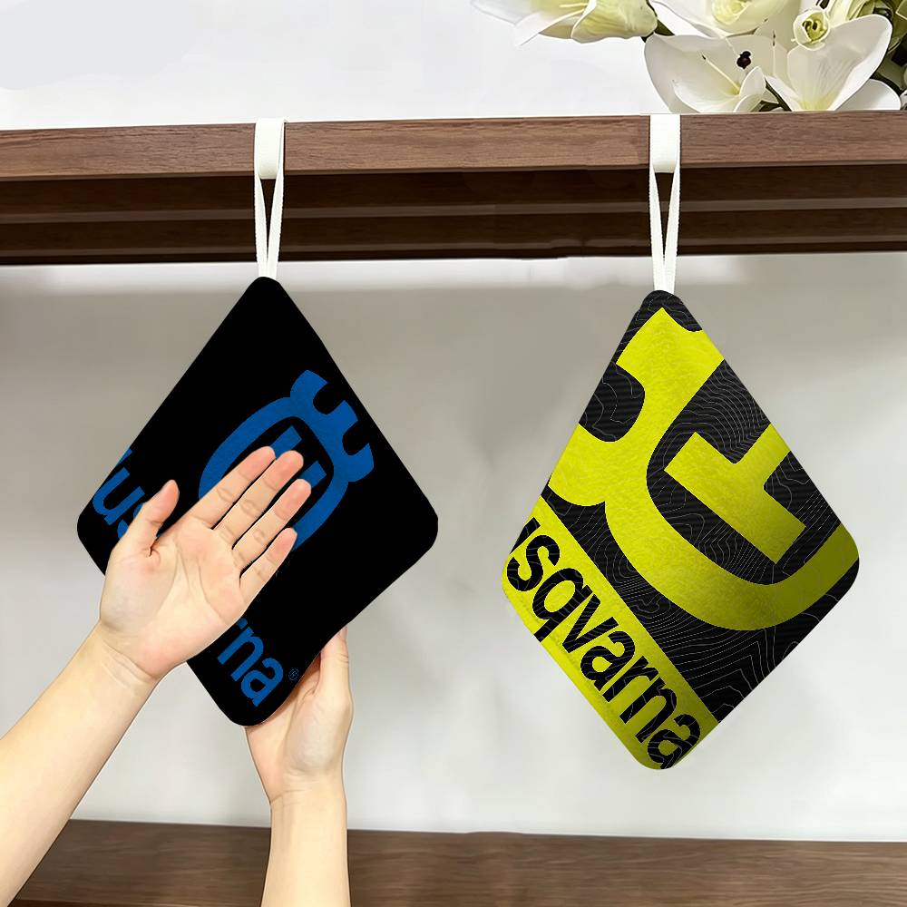 H-Husqvarnas Logo Polyester Co - Commercial Printing Logo 评论和价格